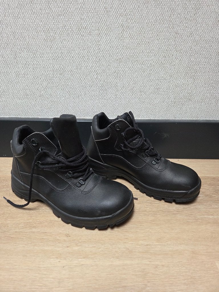 Nieuwe legerkisten model 3 Maat 42, Kleding | Heren, Zwart, Boots, Nieuw, Ophalen of Verzenden