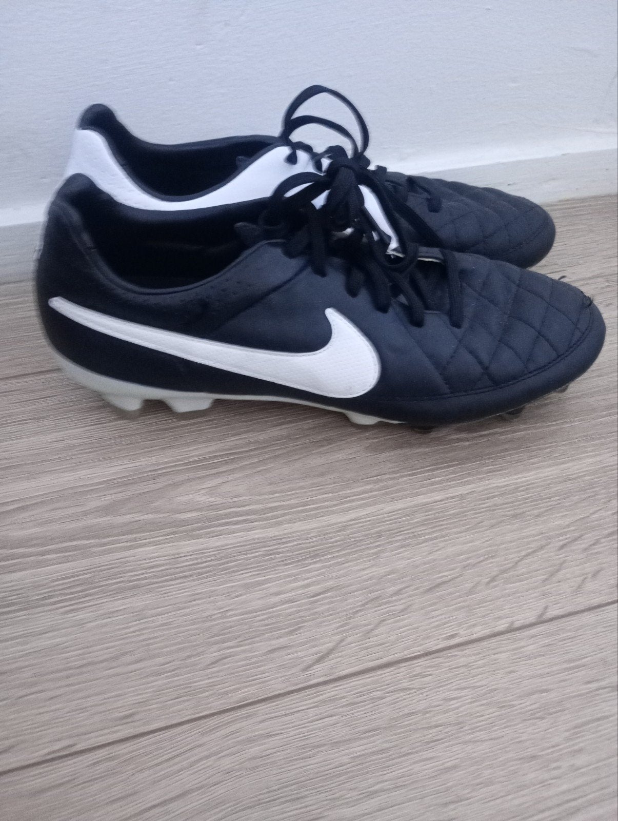 Nike voetbalschoenen maat 42, Nike, Ophalen of Verzenden, Zo goed als nieuw, Sportschoenen