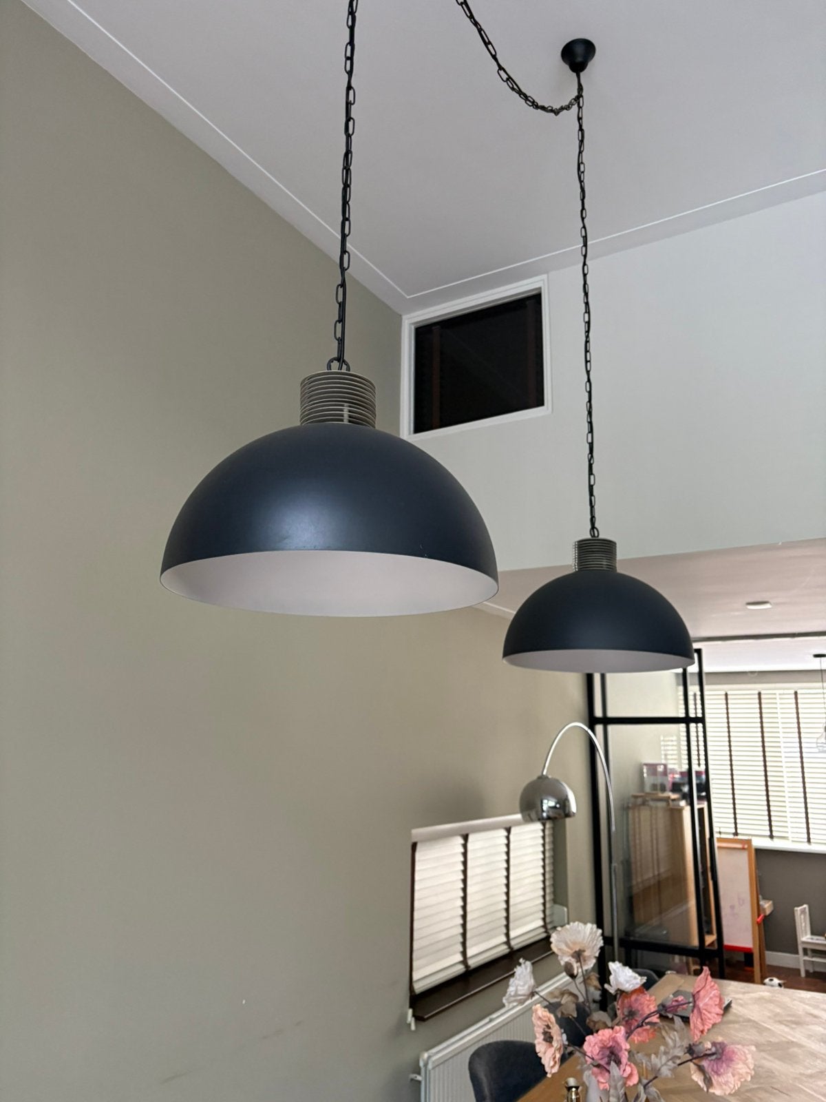Twee Elegante hanglampen antraciet staal (Molenaar Meubelen), Ophalen, Zo goed als nieuw