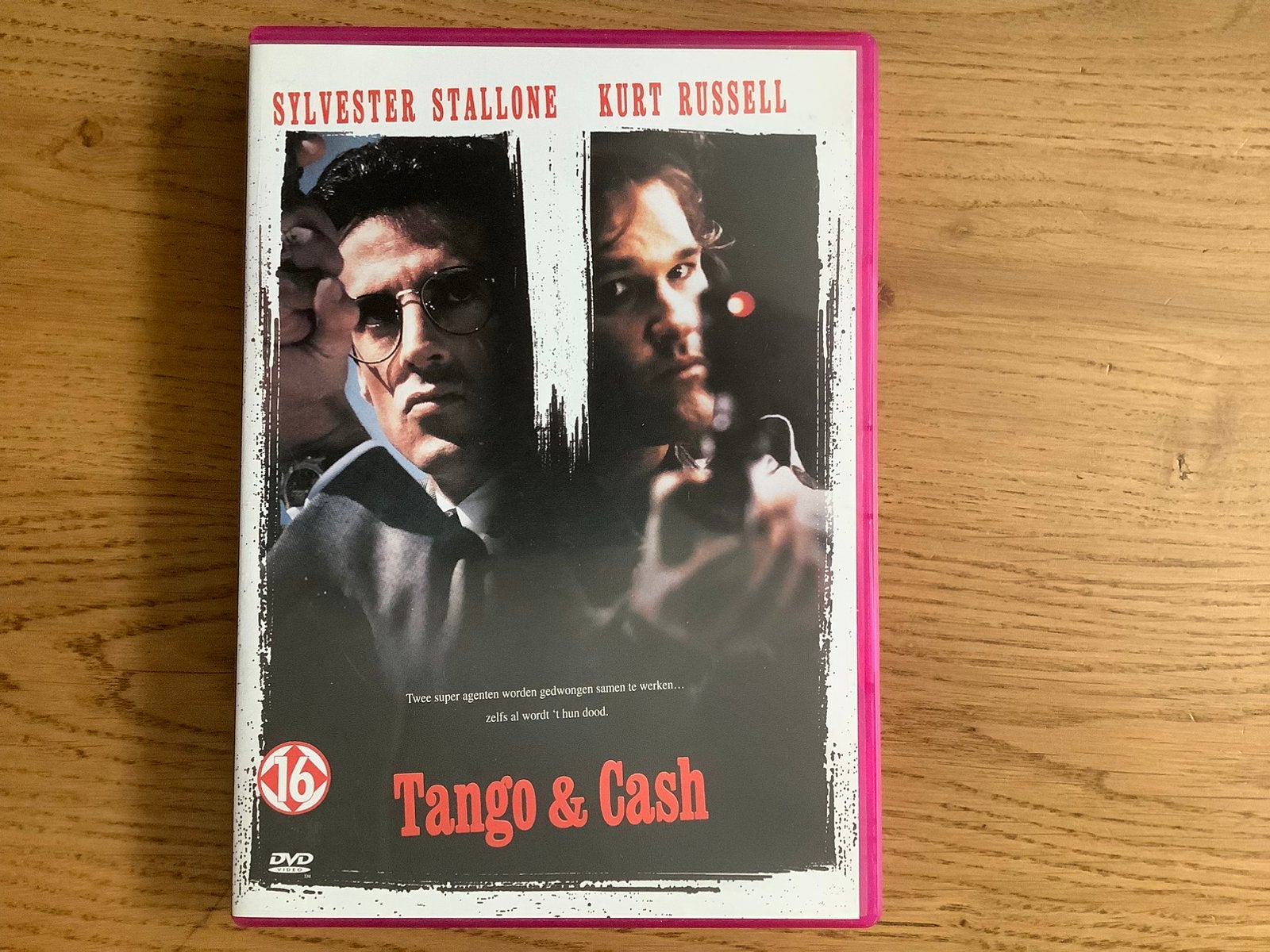 2). TANGO & CASH, Kurt Russel, Sylvester Stallone (1989)., Vanaf 16 jaar, 1980 tot heden, Ophalen of Verzenden, Zo goed als nieuw