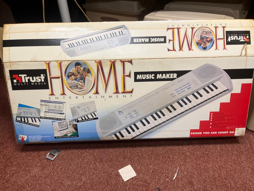 Trust Home Music Maker Keyboard - Nieuw in doos, Ophalen of Verzenden, Zo goed als nieuw, 49 toetsen, Overige merken