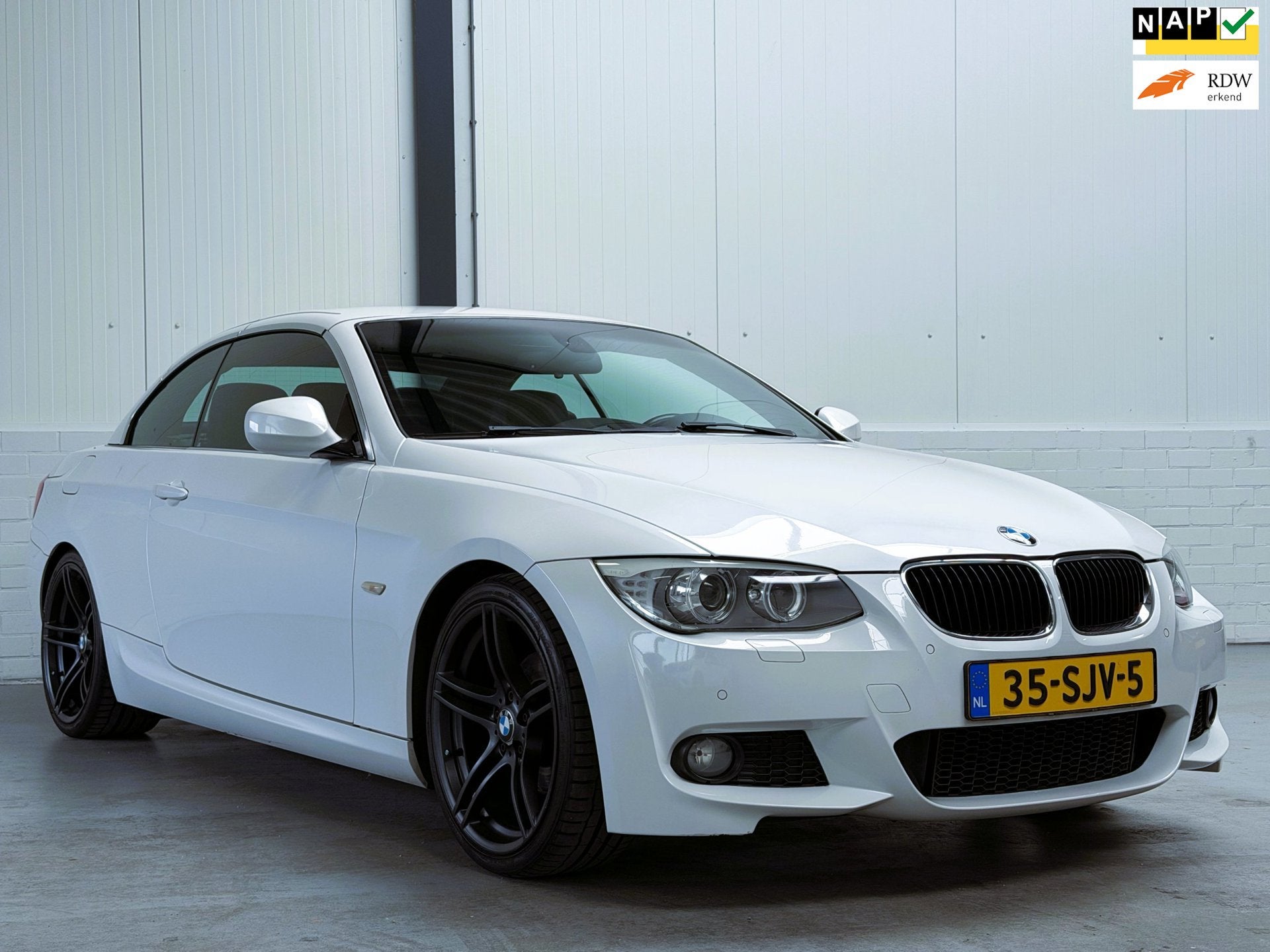 BMW 3-serie Cabrio 320i M-Sport Edition|Keyless|H&K|Org NL, Auto's, BMW, Automaat, Euro 5, Zwart, 4 cilinders