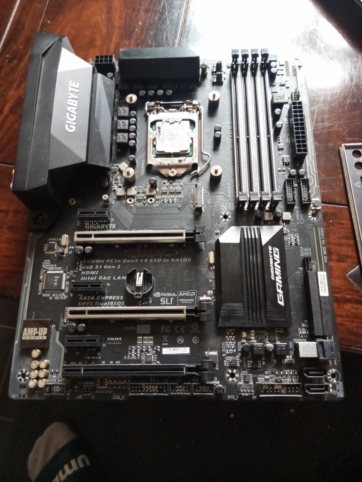 Gygabyte moederbord met i7 7700k, Computers en Software, Moederborden, Ophalen, Zo goed als nieuw, DDR4
