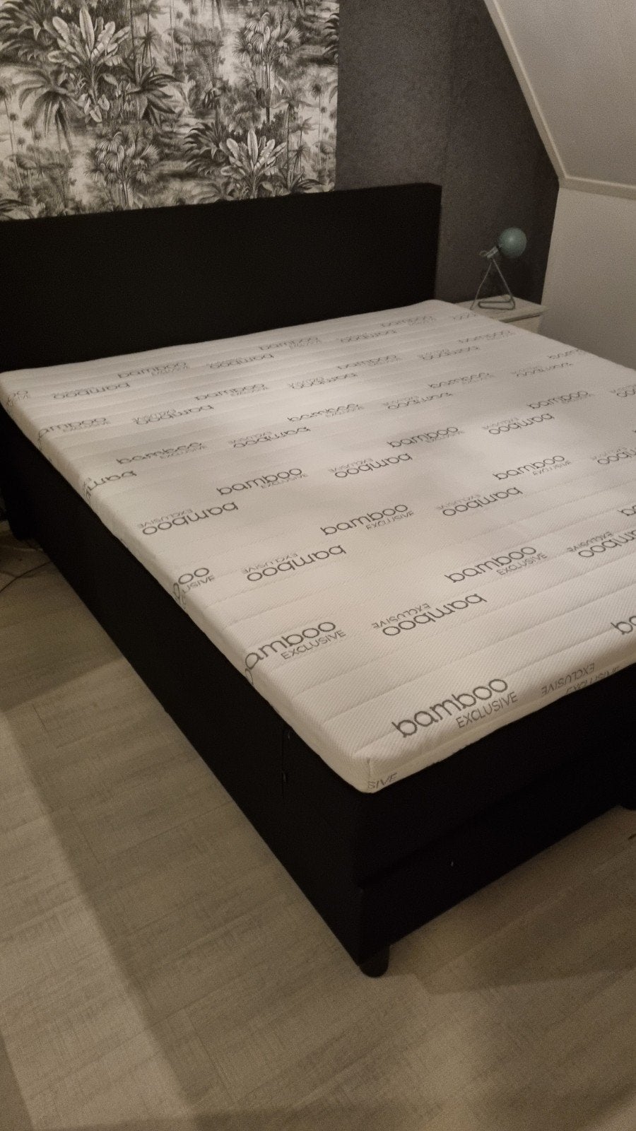 Tweepersoons boxspring 180x200 cm - 3 jaar oud, Ophalen, Gebruikt, Zwart, Tweepersoons