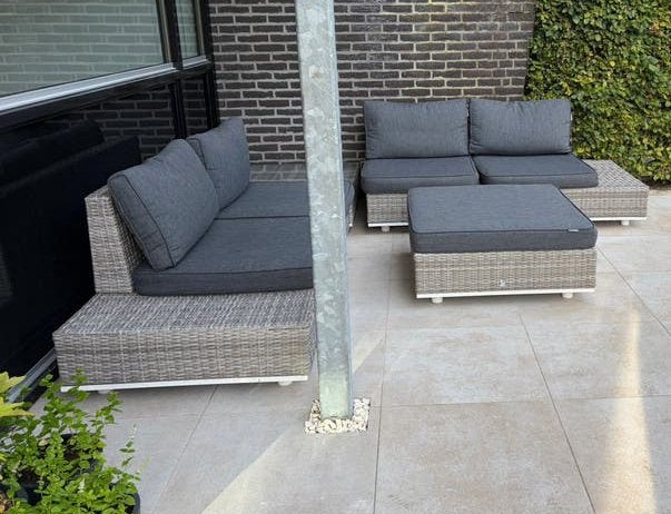Nette 4-persoons loungehoek met antraciet kussens, Ophalen, 4 zitplaatsen, Gebruikt, Loungeset