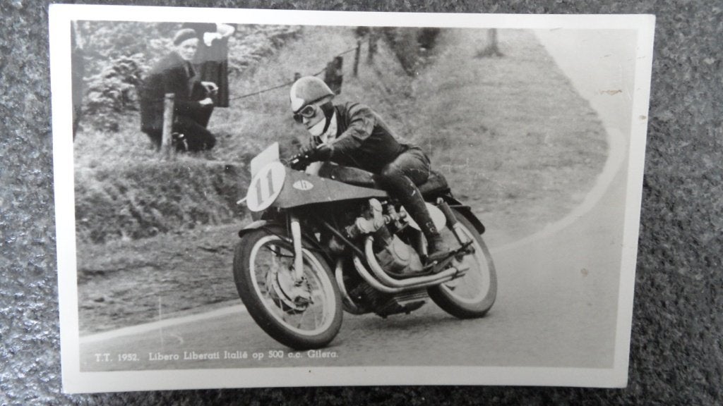 TT Assen 1952 motorwegrace ansichtkaart, Liberati op 500 cc, Verzamelen, Verzenden, Gebruikt, Motoren