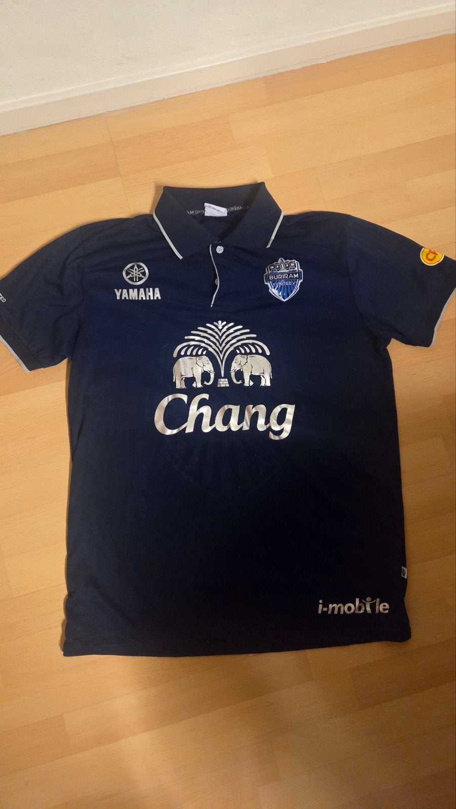 Buriram United voetbalshirt - Maat XL, Kleding | Heren, Maat 56/58 (XL), Buriram United, Gedragen, Verzenden