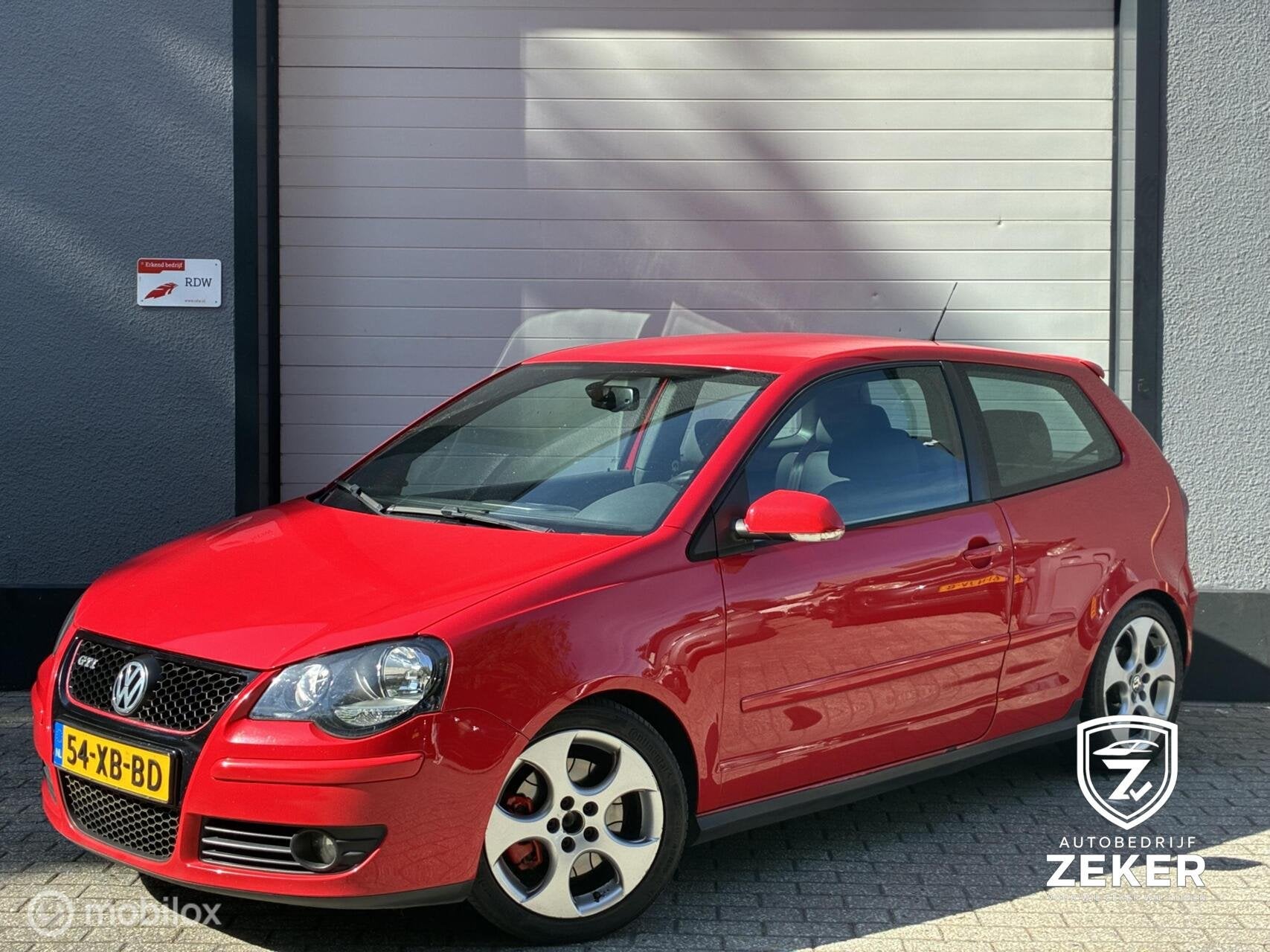 Volkswagen Polo 1.8 GTI / 275 + pk / airco / cruise / nap, Auto's, Electronic Stability Program (ESP), 4 cilinders, 150 pk, 610 kg