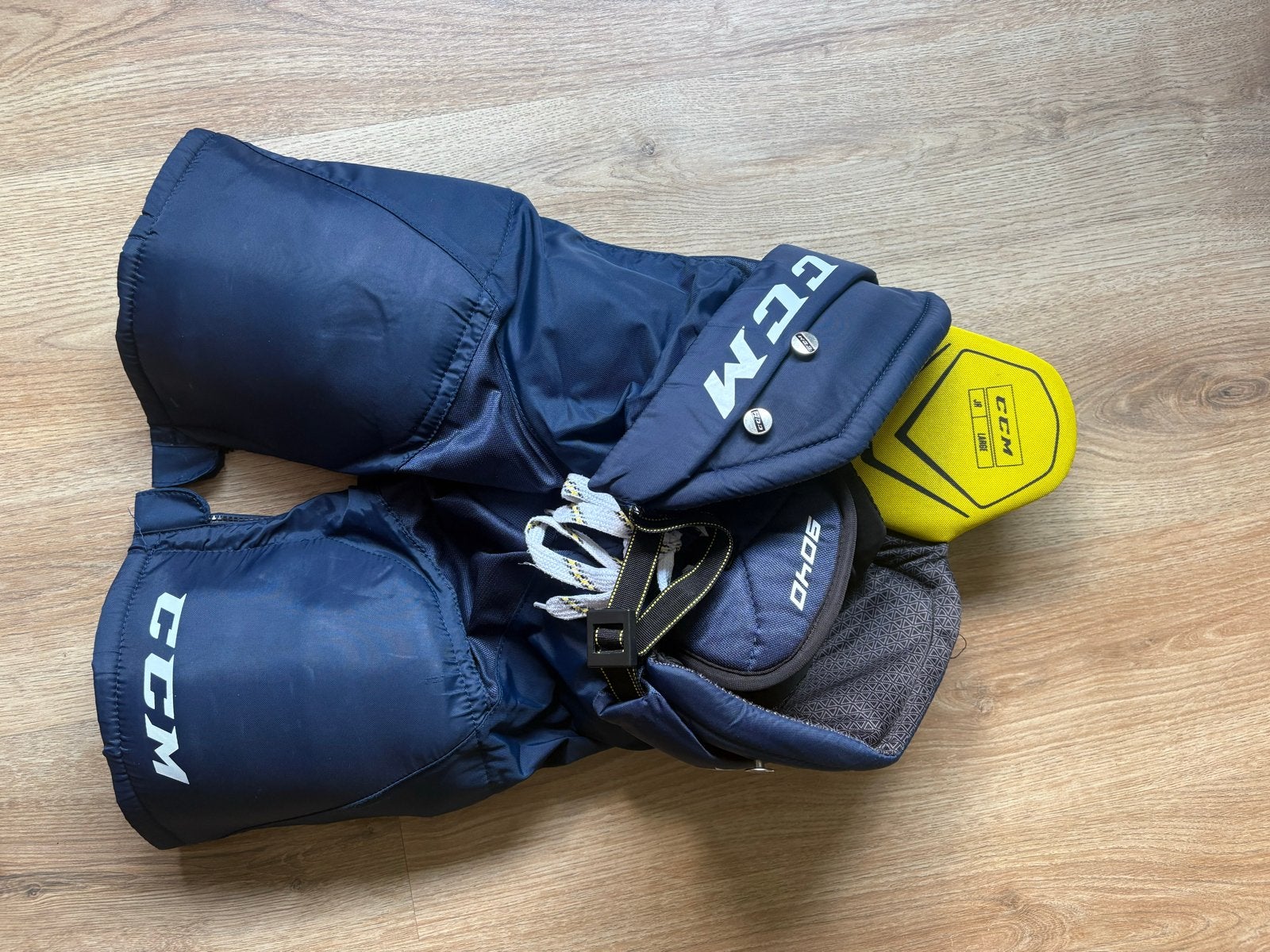 CCM ijshockeybroek JR Large, Ophalen, Zo goed als nieuw