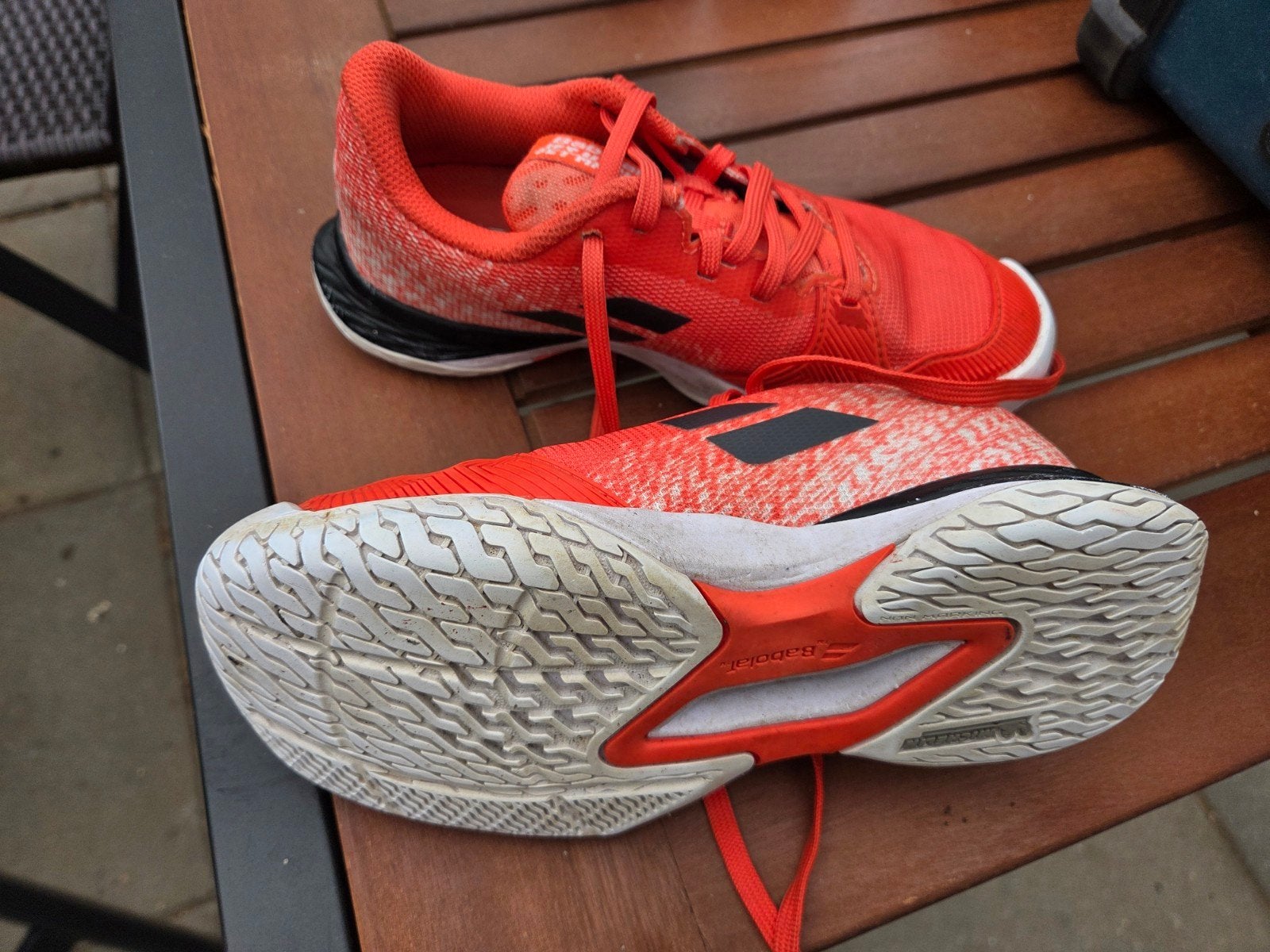 Foto 2 van Babolat Jet Mach 3 Tennisschoenen - Maat 34