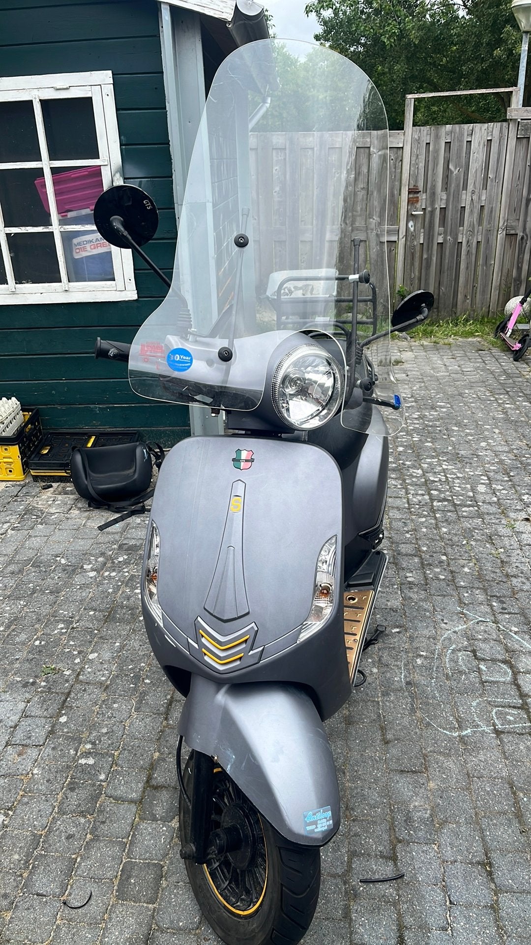 Gts 4 takt scooter 2020, Fietsen en Brommers, Ophalen, Gebruikt, Extra large of groter