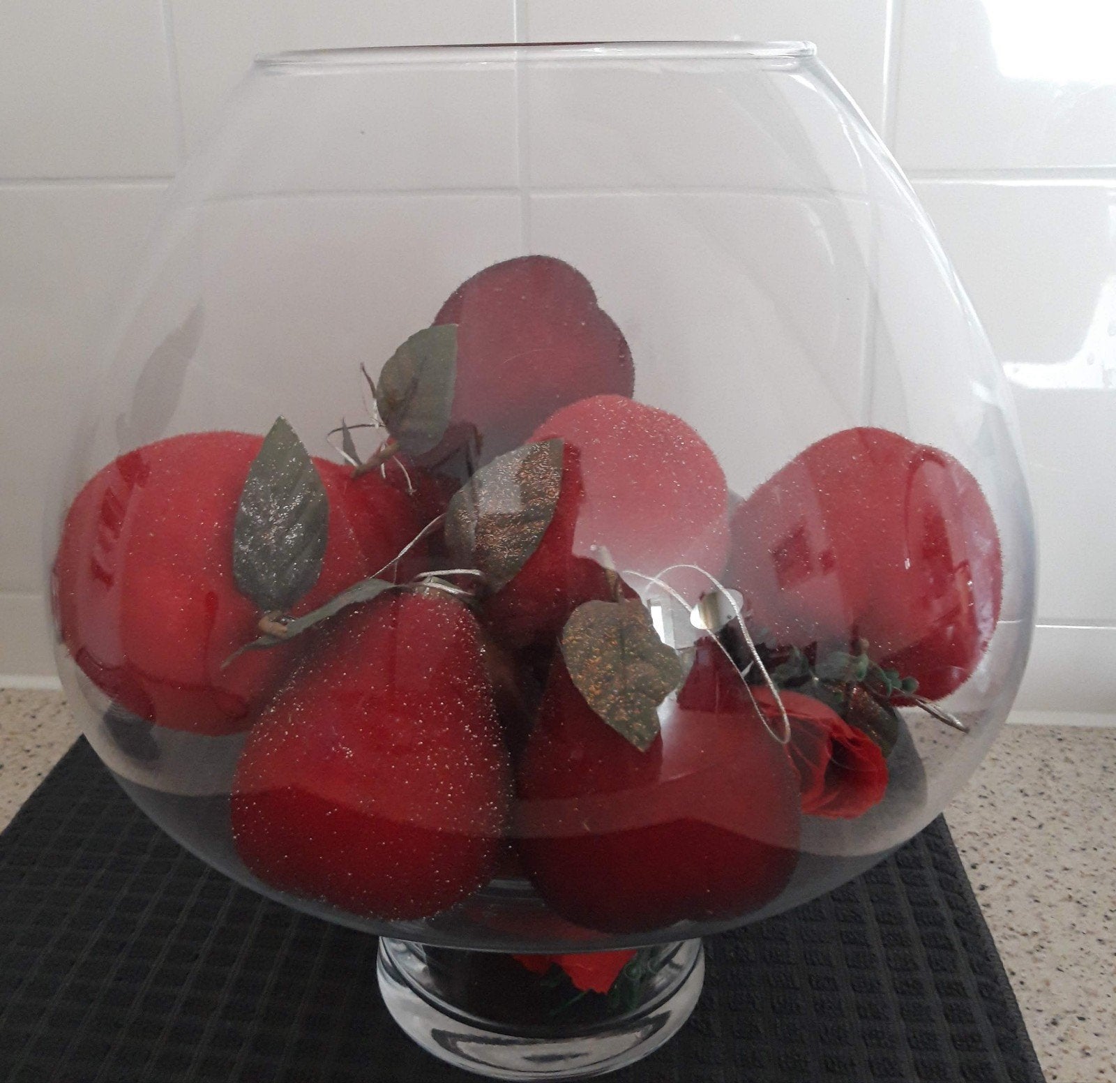 Vaas / Schaal + Kunstfruit, Ophalen of Verzenden, Zo goed als nieuw, Glas