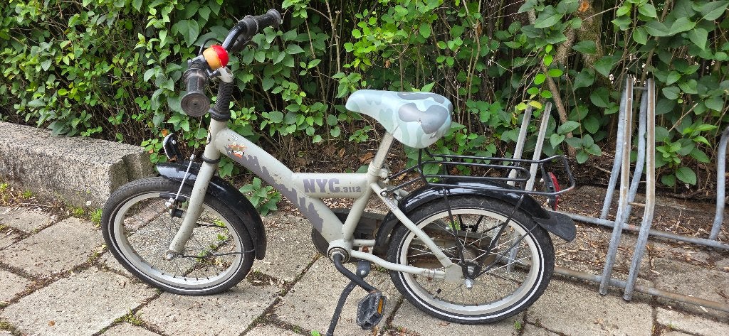 kinderfietsje, Ophalen, Gebruikt, Velgrem, Minder dan 16 inch