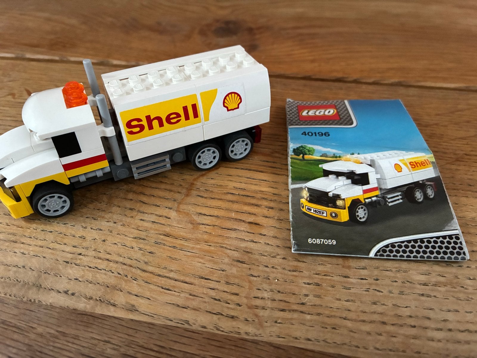 Lego 40196 Shell Tankwagen, City, Lego, Ophalen of Verzenden, Zo goed als nieuw