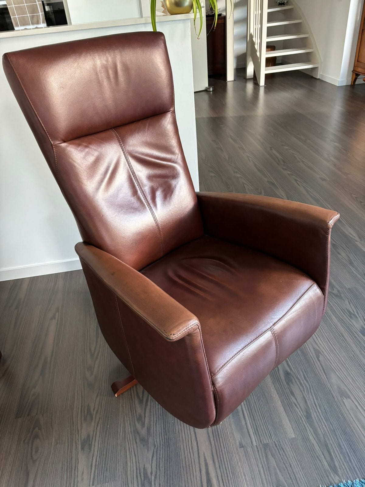Prominent Relax Fauteuil, Minder dan 75 cm, Modern klassiek, Leer, Ophalen of Verzenden