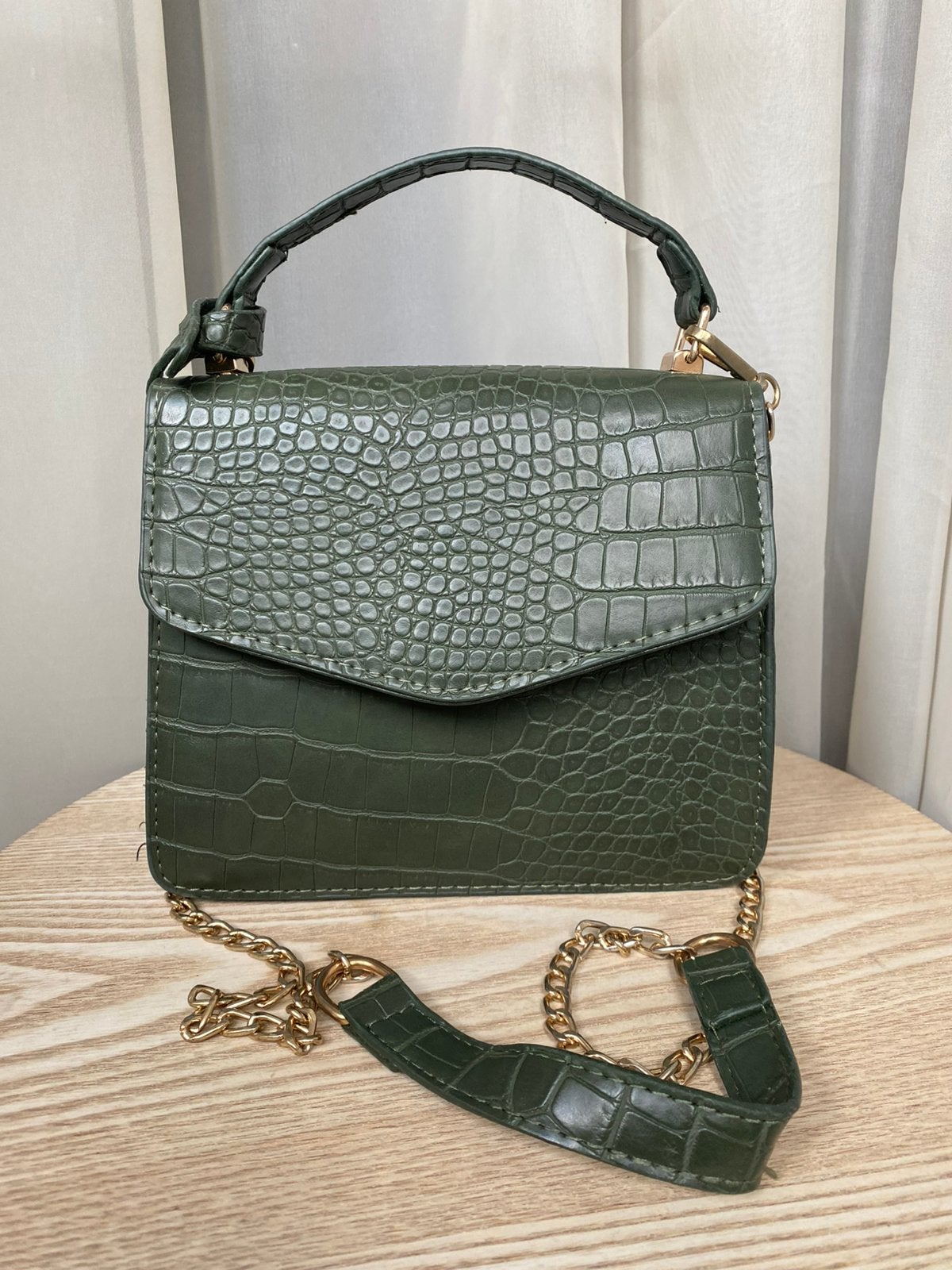 Groene tas in vintage-stijl met krokodillenprint, Verzenden, Nieuw, Groen, Schoudertasje