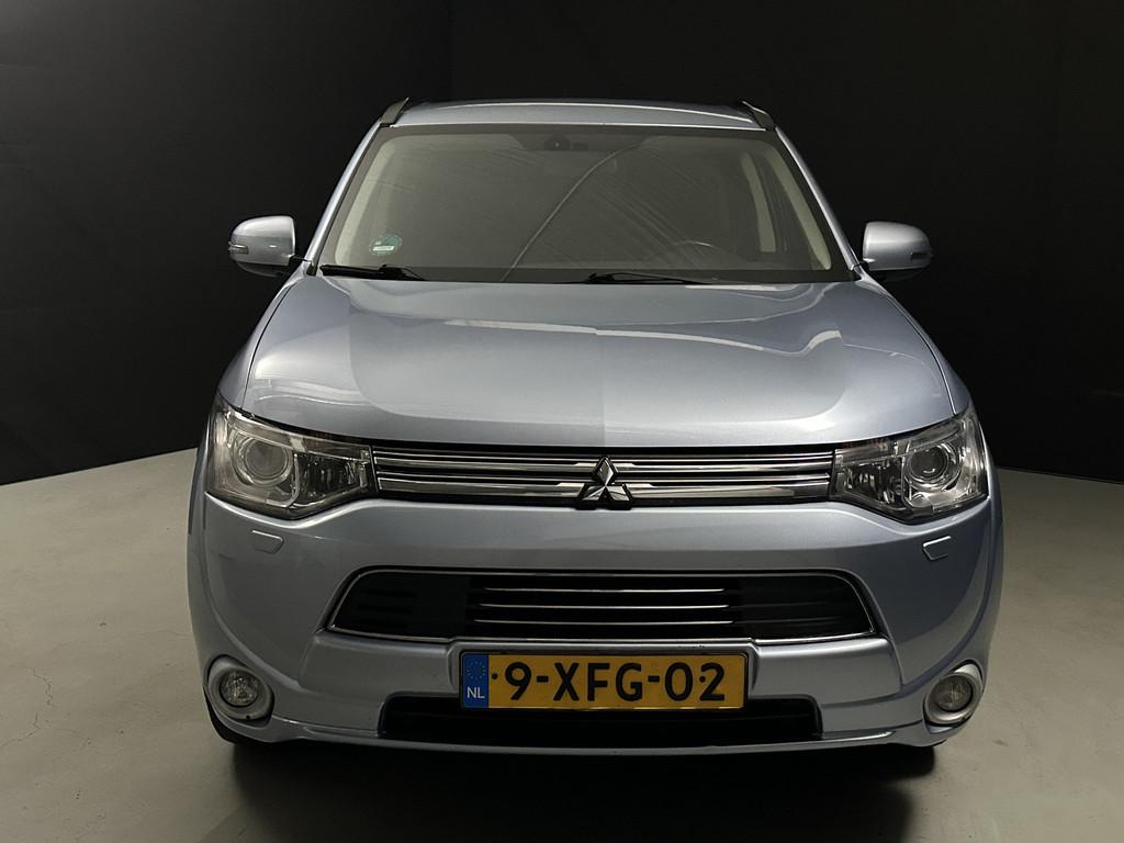 Mitsubishi Outlander 2.0 PHEV Executive Edition *Hybride Aut, Automaat, 4 cilinders, Blauw, Vierwielaandrijving