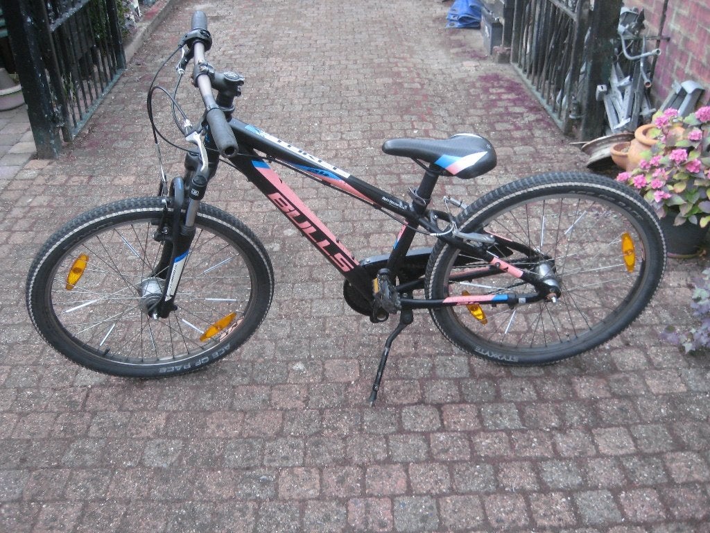 te koop bulls crossfiets bmx type tokee 24 inch, Ophalen, 24 inch of meer, Gebruikt, Velgrem