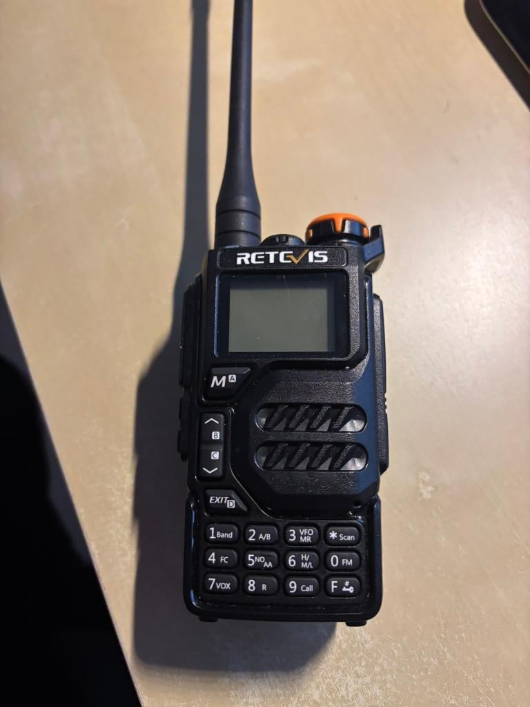 Te koop: Retevis RA79 (oplaadbaar met USB-C), Ophalen of Verzenden, Zo goed als nieuw, Portofoon of Walkie-talkie, Met broekklem