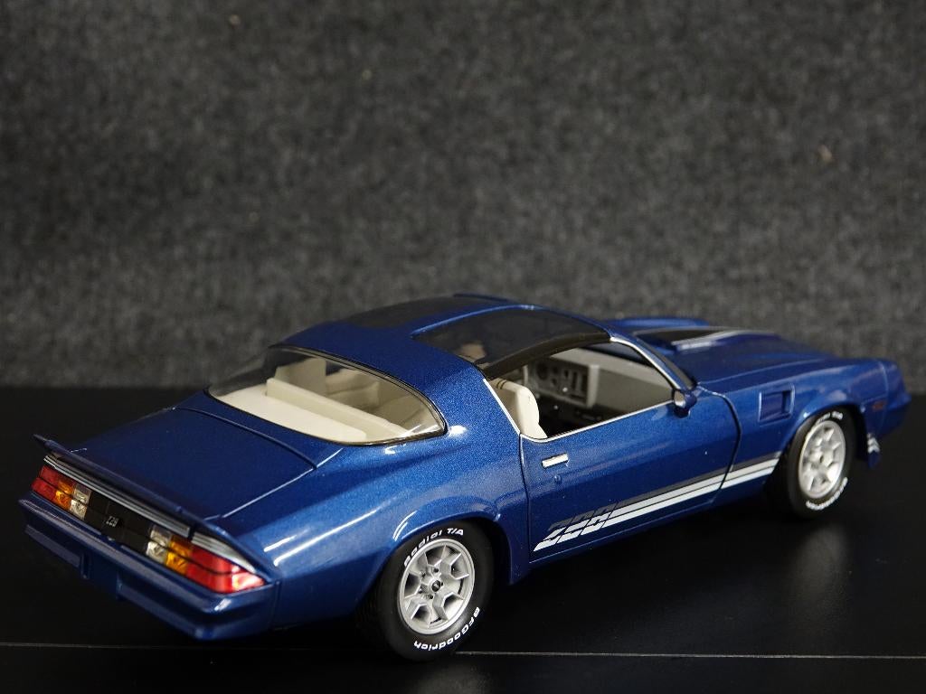Greenlight 1:18 1980 Chevrolet Camaro Z28 T-Top blauw, Overige merken, Auto, Onbekend, Nieuw