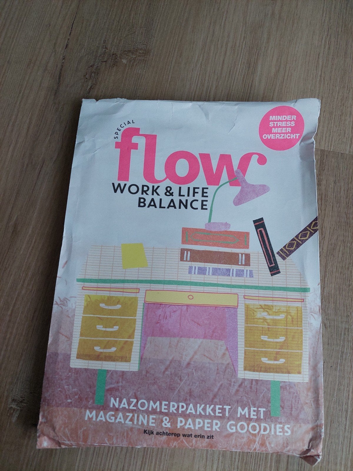 Flow Nazomerpakket: Magazine & Paper Goodies, Overige thema's, Nieuw, Meerkleurig, Ophalen of Verzenden