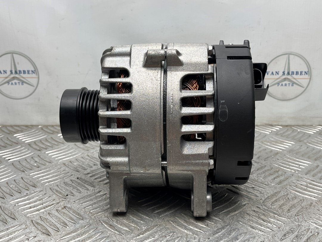 Dynamo Mercedes A-klasse 177, Gebruikt, -, Ophalen of Verzenden, -