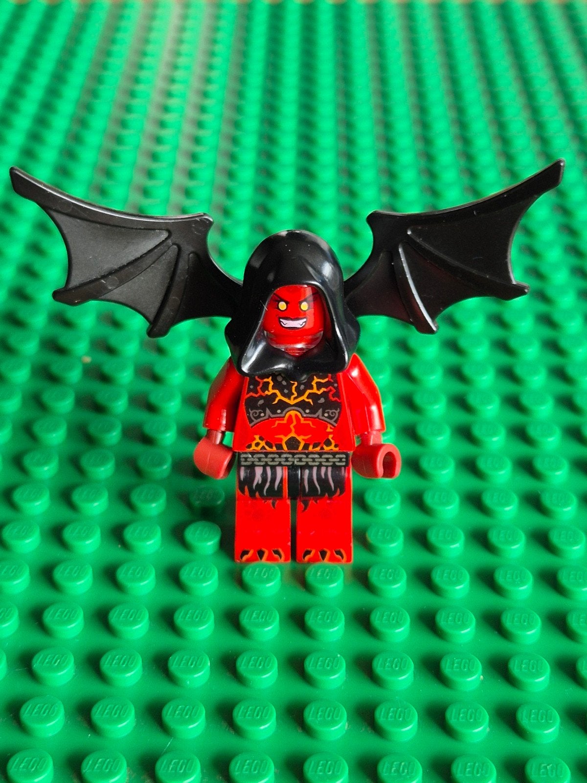 Lego Minifiguur Duivel met Vleugels, Compleet, Lego, Ophalen of Verzenden, Zo goed als nieuw