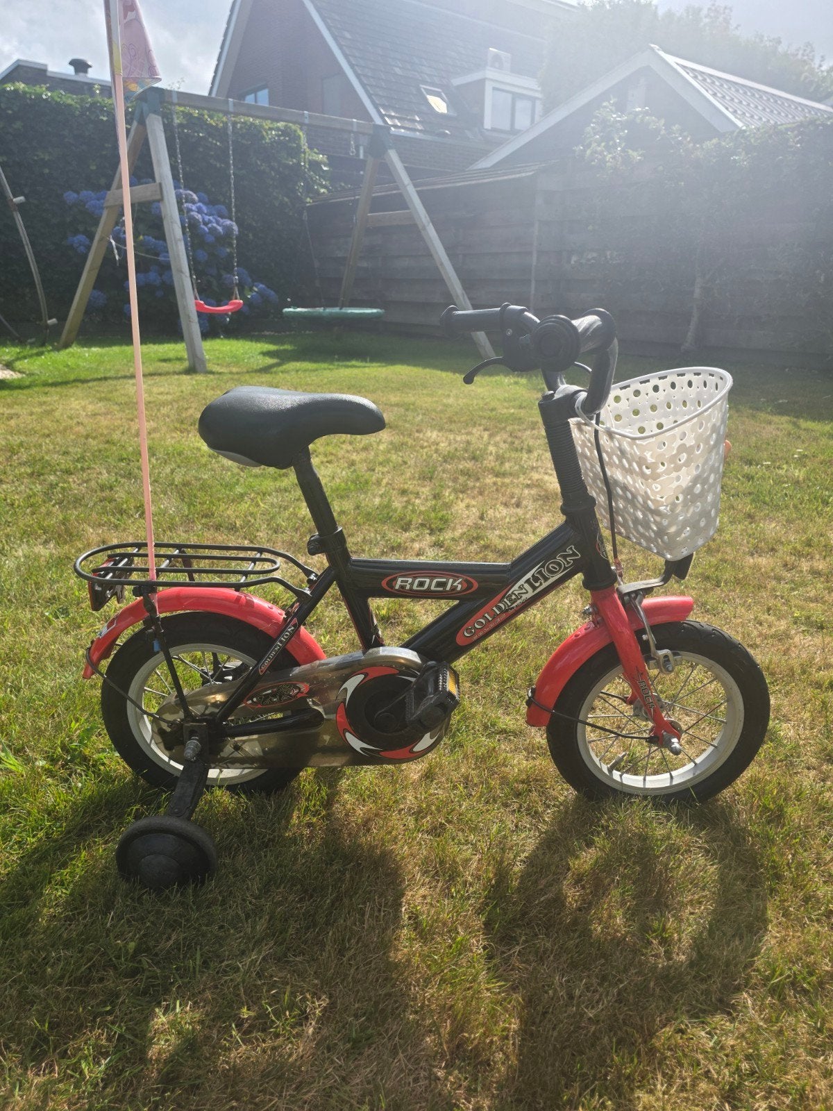 Kinderfiets Golden Lion Rock 12 inch met zijwieltjes, Ophalen, Terugtraprem, Zijwieltjes, Gebruikt
