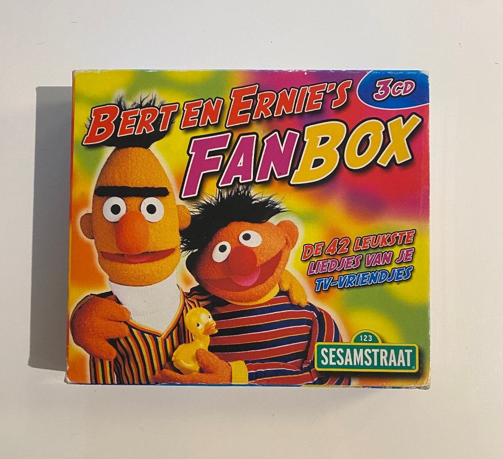 Bert & Ernie's Complete Fanbox 2003 Netherlands 3 CD - NM/NM, Cd's en Dvd's, Boxset, Tot 2 jaar, Ophalen of Verzenden, Zo goed als nieuw