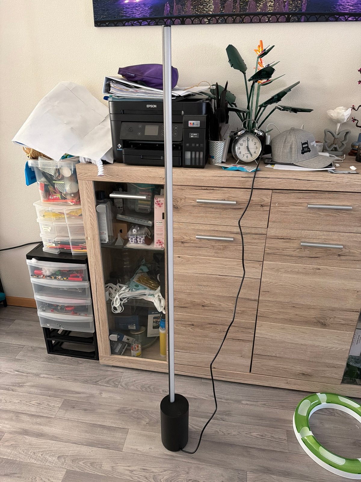 Philips Hue Signe Vloerlamp zwart, Ophalen, Overige fittingen, Zo goed als nieuw, Metaal
