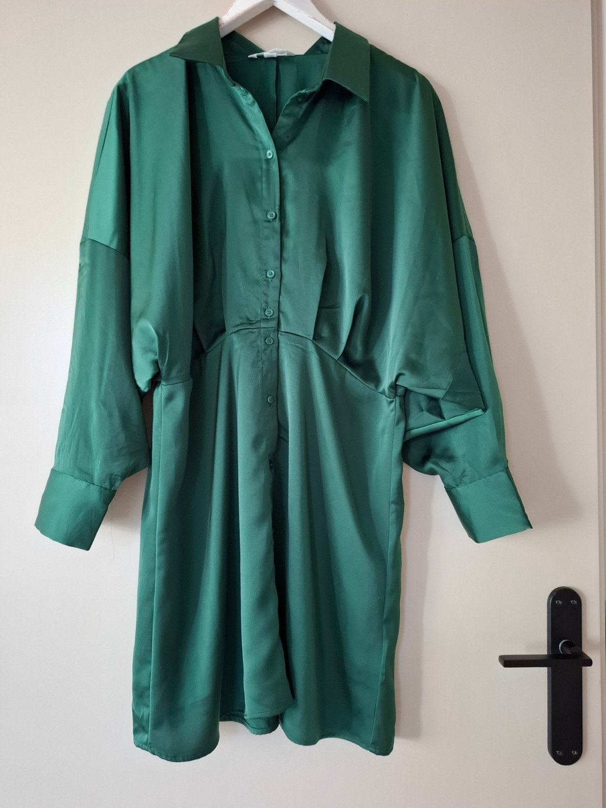 Groene jurk. Zara. Mango. H&M. Asos. L. Vero Moda. Only., Ophalen of Verzenden, Zo goed als nieuw, Groen, Boven de knie