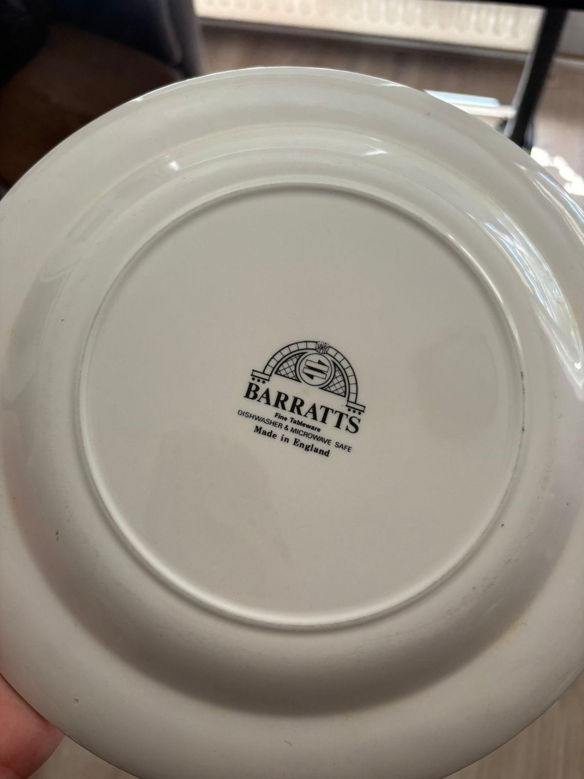 Uitgebreid vintage servies ‘country vine’, Ophalen