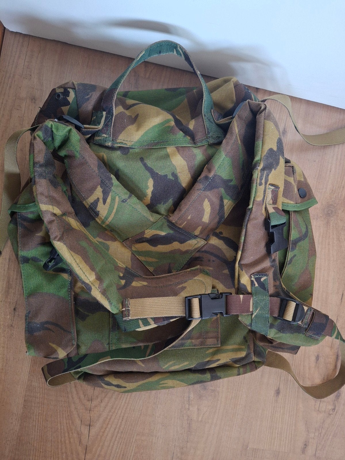 Leger rugtas - Camouflage rugzak, Gebruikt, 25 tot 40 cm, Ophalen of Verzenden, Trekking