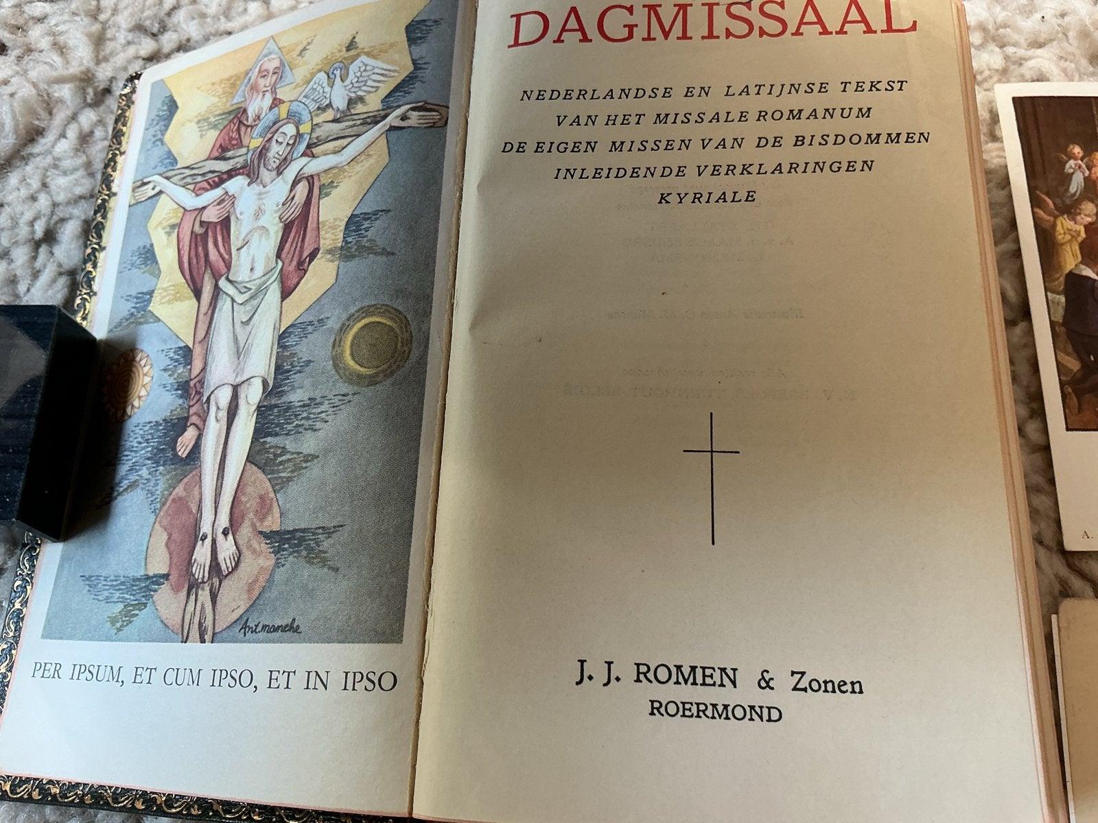 Oud Dagmissaal met religieuze prentjes opbr giro 555, Ophalen of Verzenden