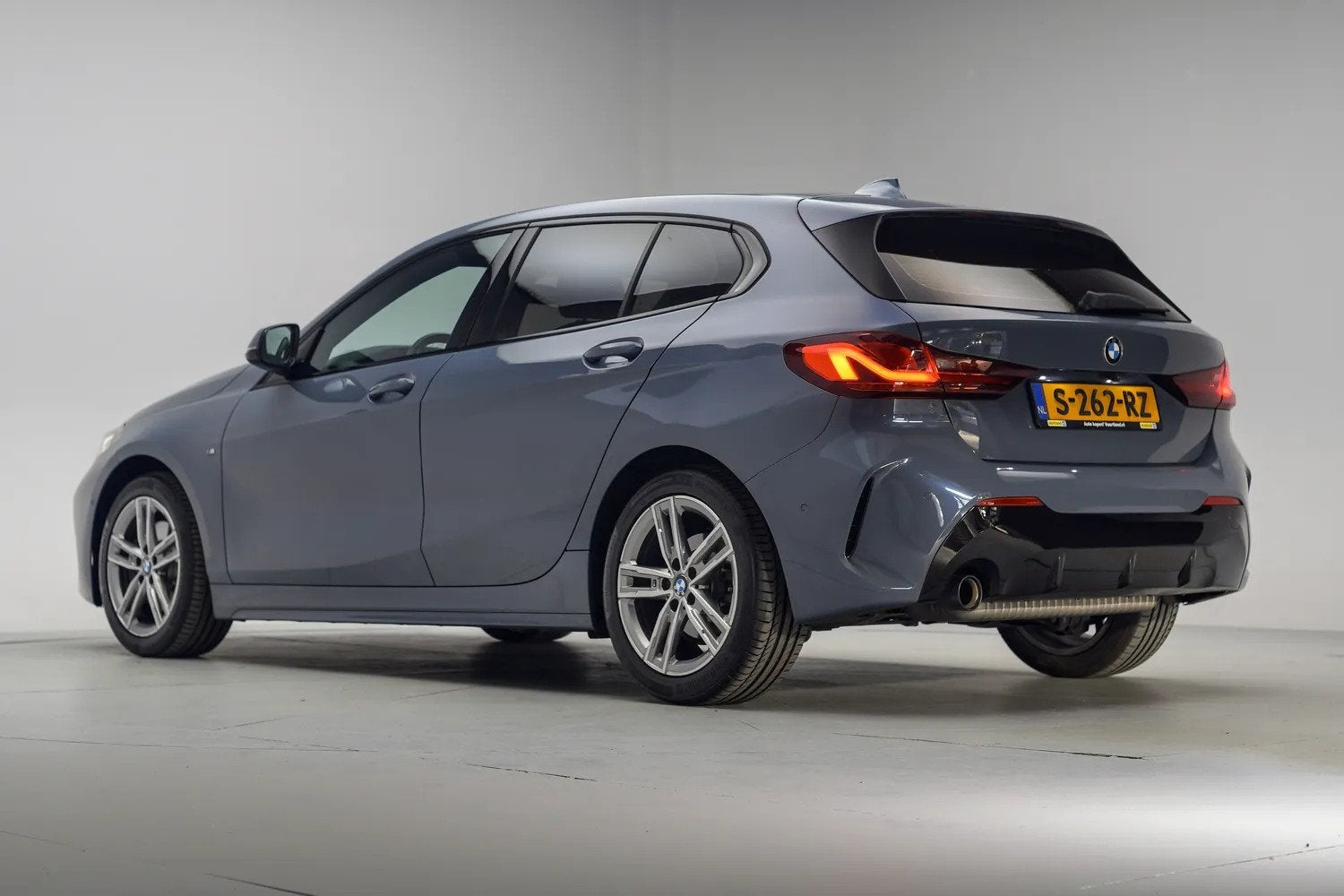 BMW 1-serie 118I M-SPORT [Clima /ECC Apple /Android PDC Came, 136 pk, Gebruikt, 1295 kg, Bedrijf