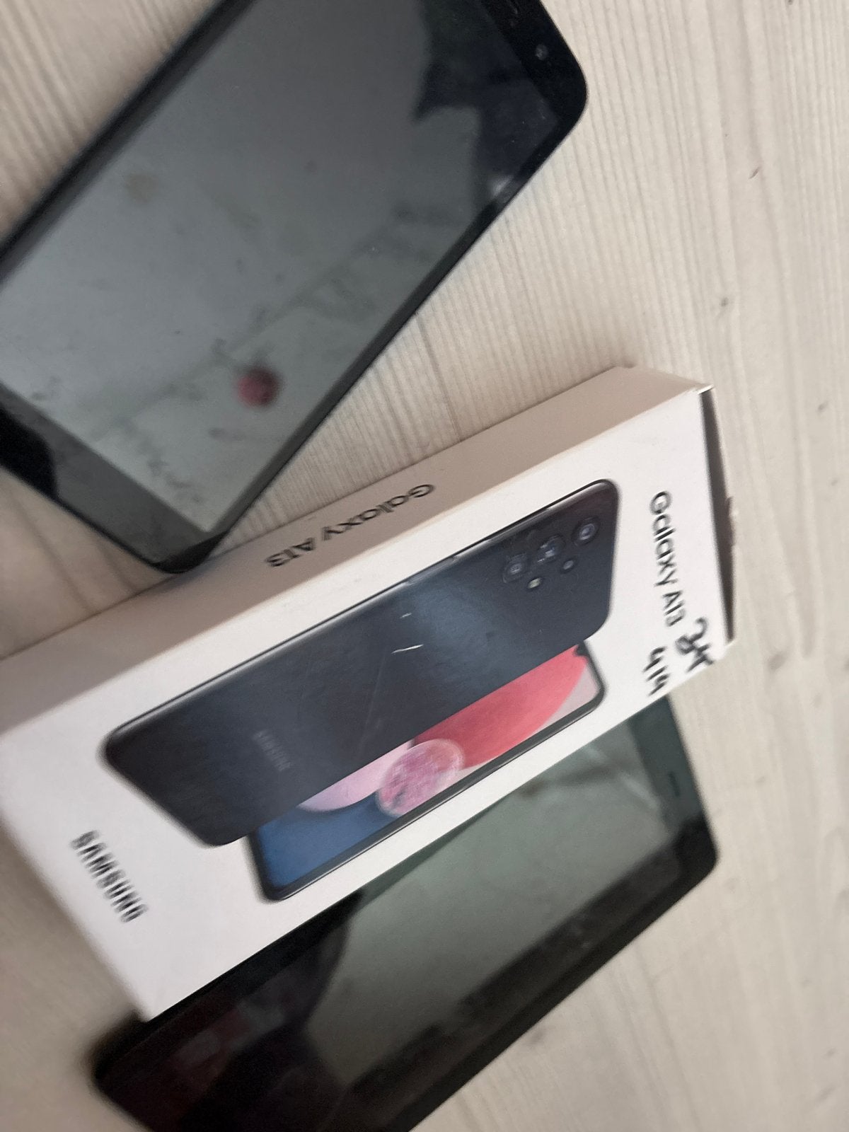 Oude telefoons en Kurio tablet met schermschade, Ophalen of Verzenden, Niet werkend