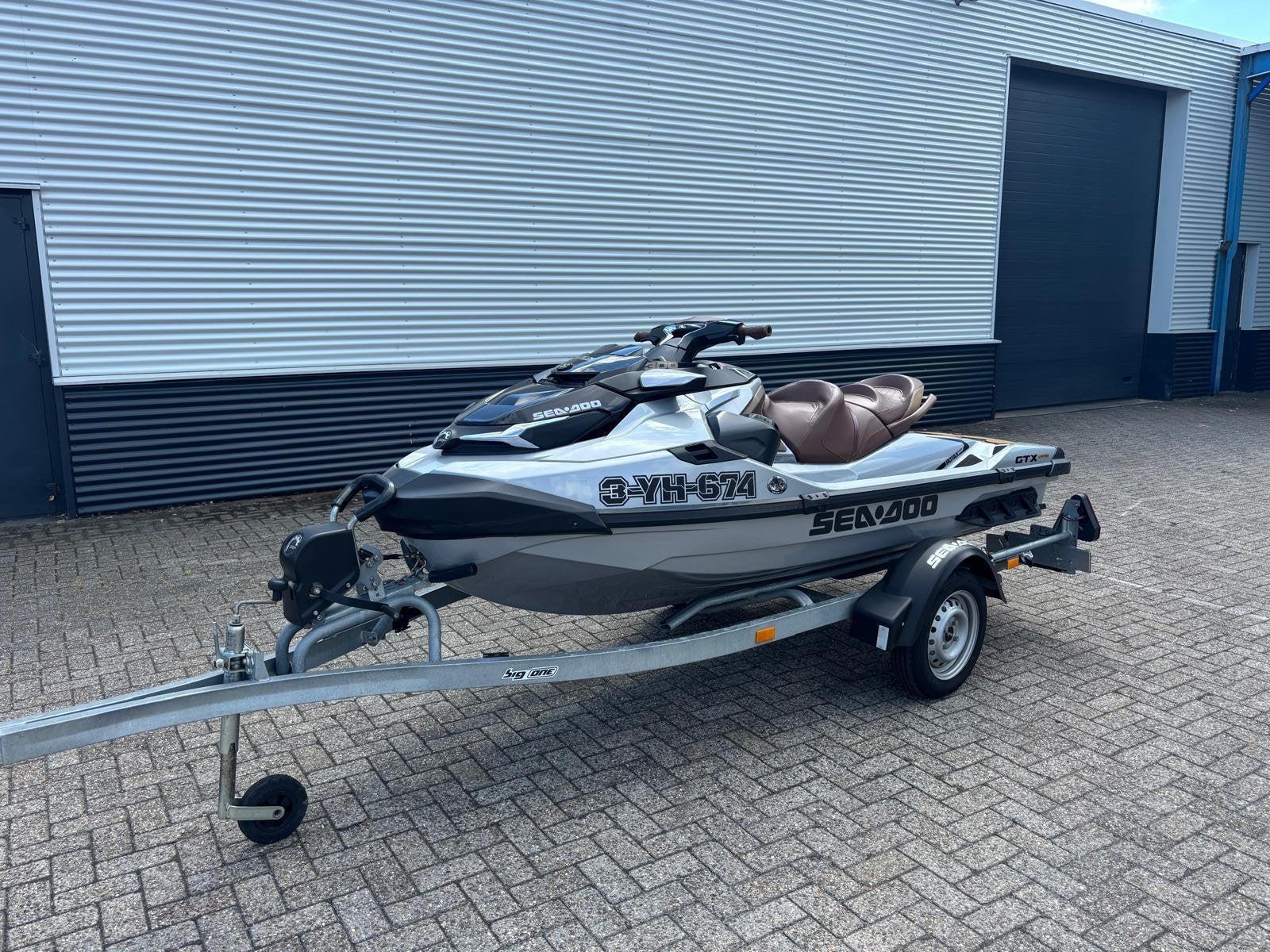 Vaarklare Sea-Doo GTX 300 limited, Ophalen, Zo goed als nieuw, Carbon
