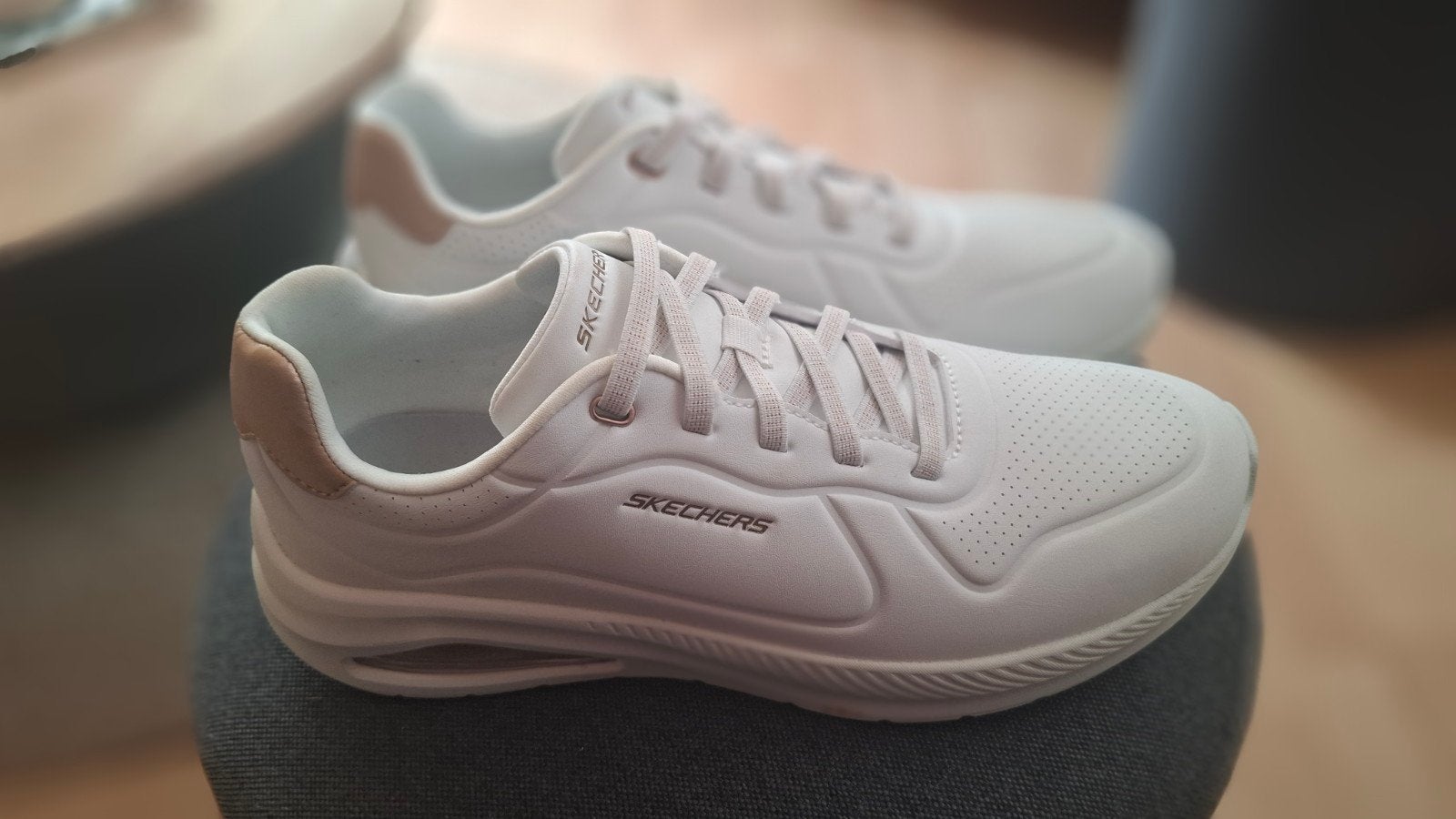 Nieuwe dames Skechers sneakers maat 40, Skechers, Wit, Nieuw, Ophalen of Verzenden