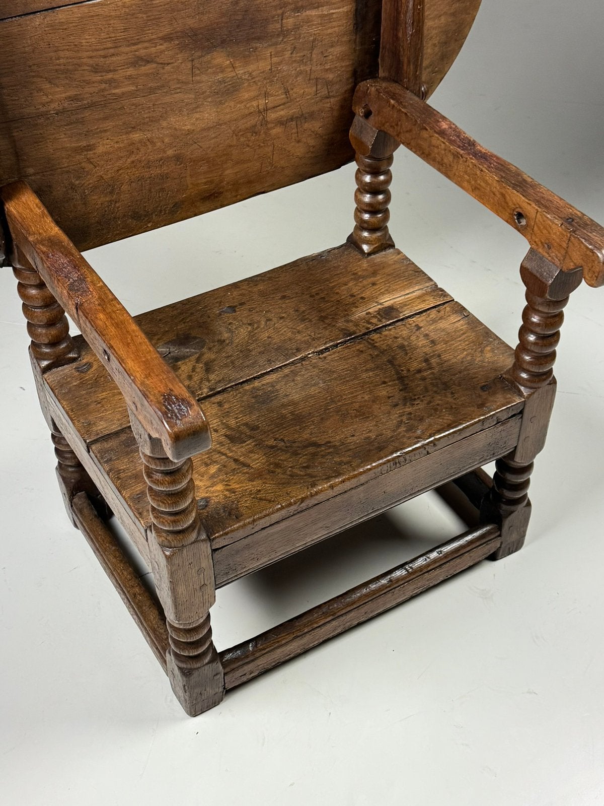 Engelse monk chair table 18e eeuw, Ophalen
