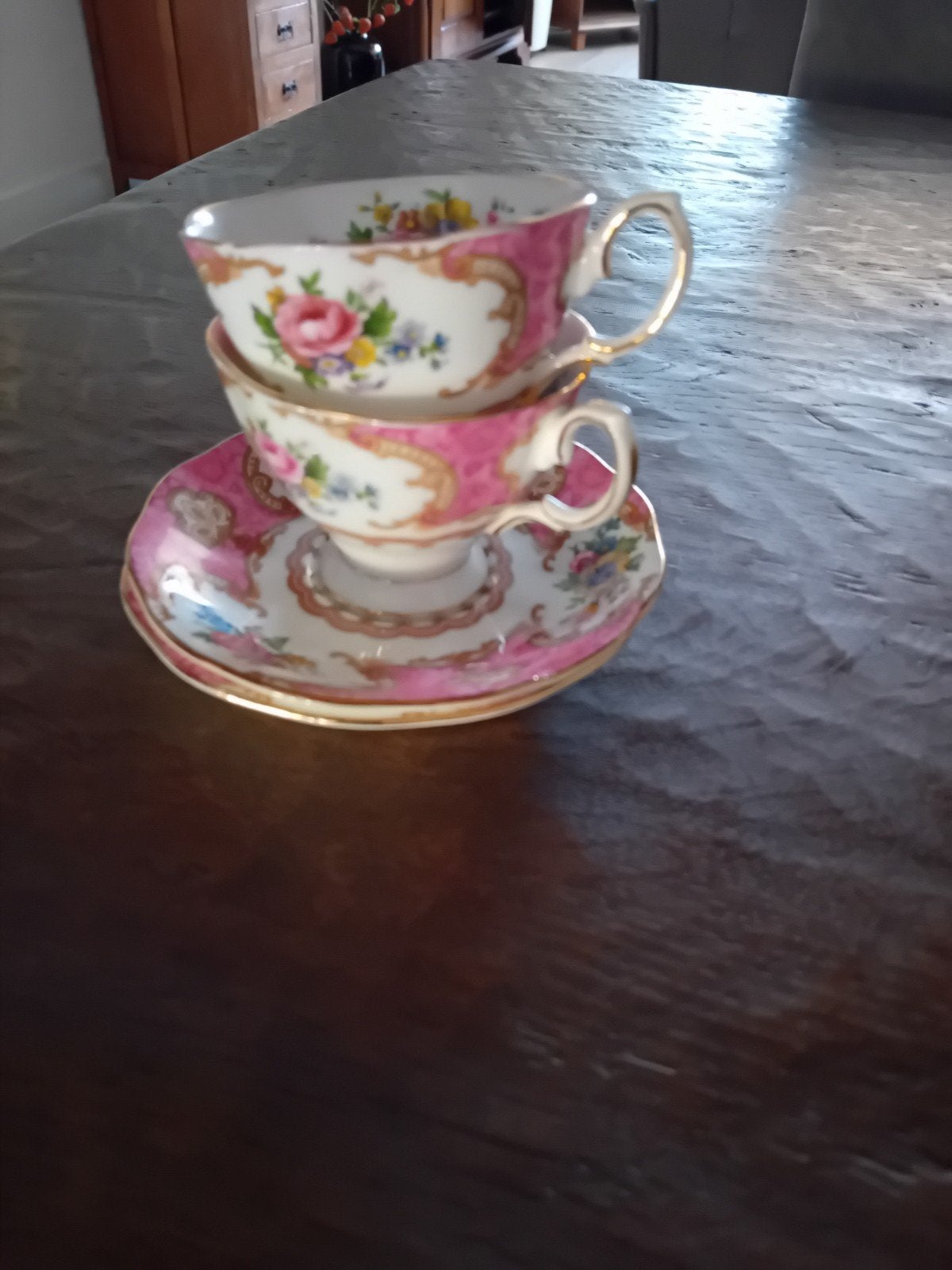 engels lady kopjes, Ophalen of Verzenden, Zo goed als nieuw, Porselein, Kop en/of schotel