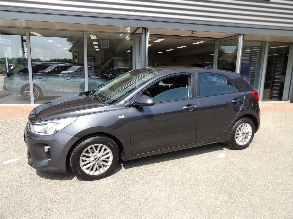 KIA Rio 1.0 Turbo ComfortPlusLine Navigator Org. Ned., Auto's, Kia, Gebruikt, 1055 kg, 49 €/maand, Origineel Nederlands