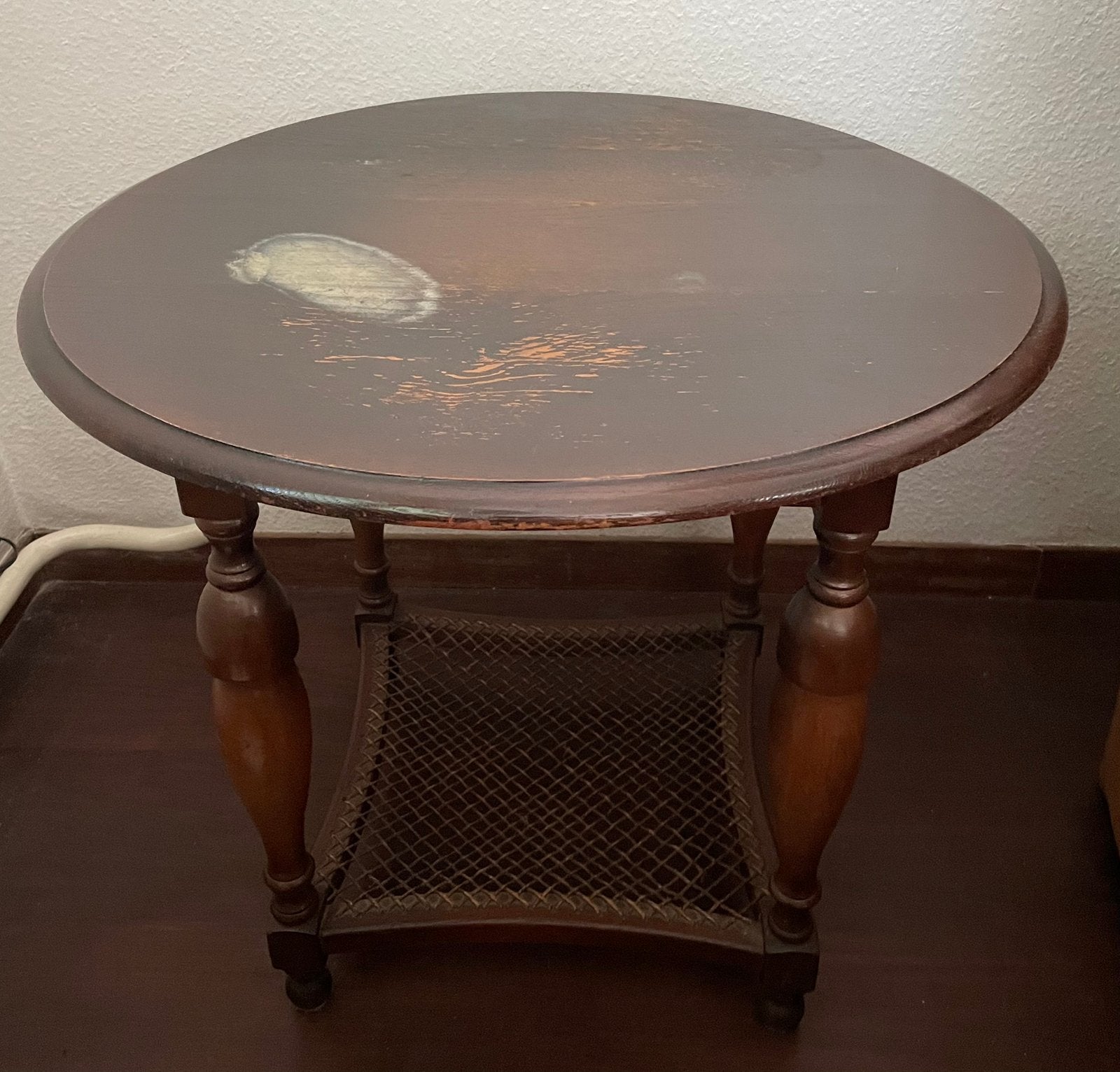 Antiek houten salon/koffietafel, Ophalen