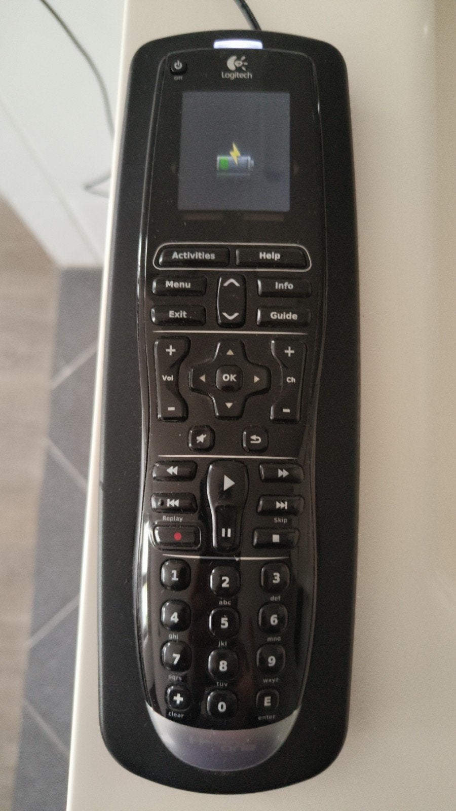 Logitech  Harmony one, Ophalen of Verzenden, Gebruikt, Origineel