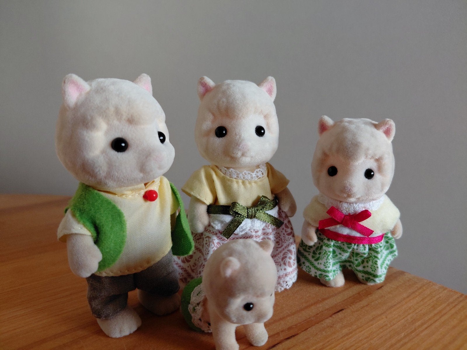 Sylvanian Families alpaca/lama familie compleet, Verzamelen, Poppetjes en Figuurtjes, Ophalen of Verzenden, Gebruikt