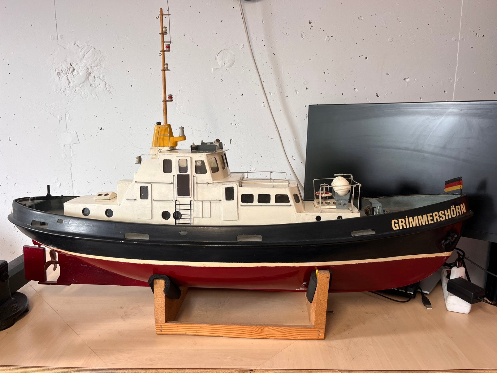 Krick Grimmershörn - RC Schaalmodel, Sleep/Hulpverlening), Ophalen of Verzenden, Gebruikt, Groter dan 1:32, Overige merken
