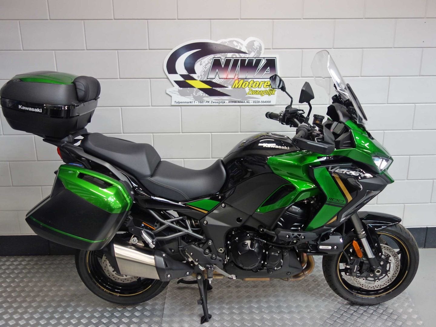 KAWASAKI VERSYS 1100 SE GRAND TOURER, Motoren, 1099 cc, 4 cilinders, Motorrijbewijs A, Bedrijf