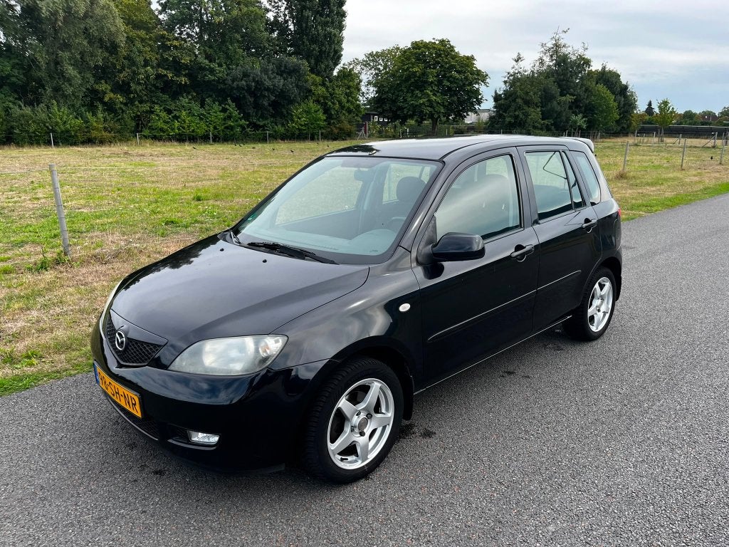 Mazda 2 1.6 16V 100PK Touring 2006 Zwart, Voorwielaandrijving, 1596 cc, 4 cilinders, 100 pk
