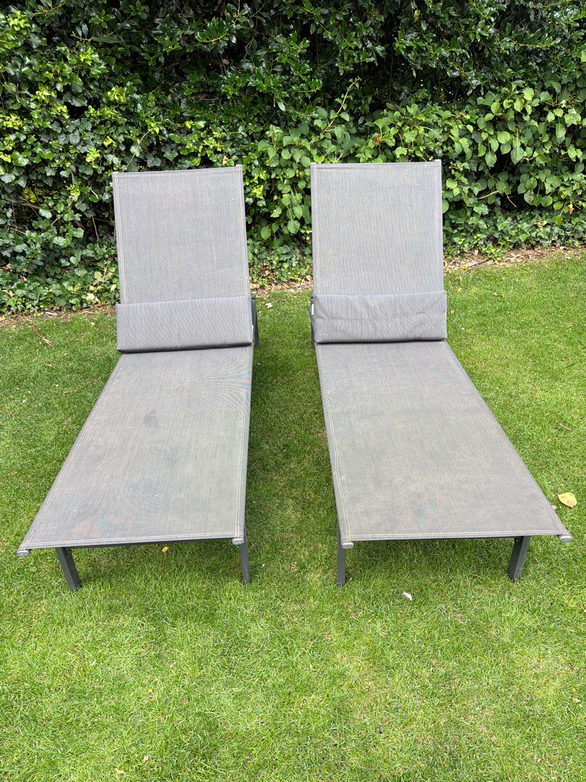 2 stuks Intratuin ligbed Reza antraciet 190x54,5x33 cm, Ophalen, Gebruikt, Metaal, Verstelbaar