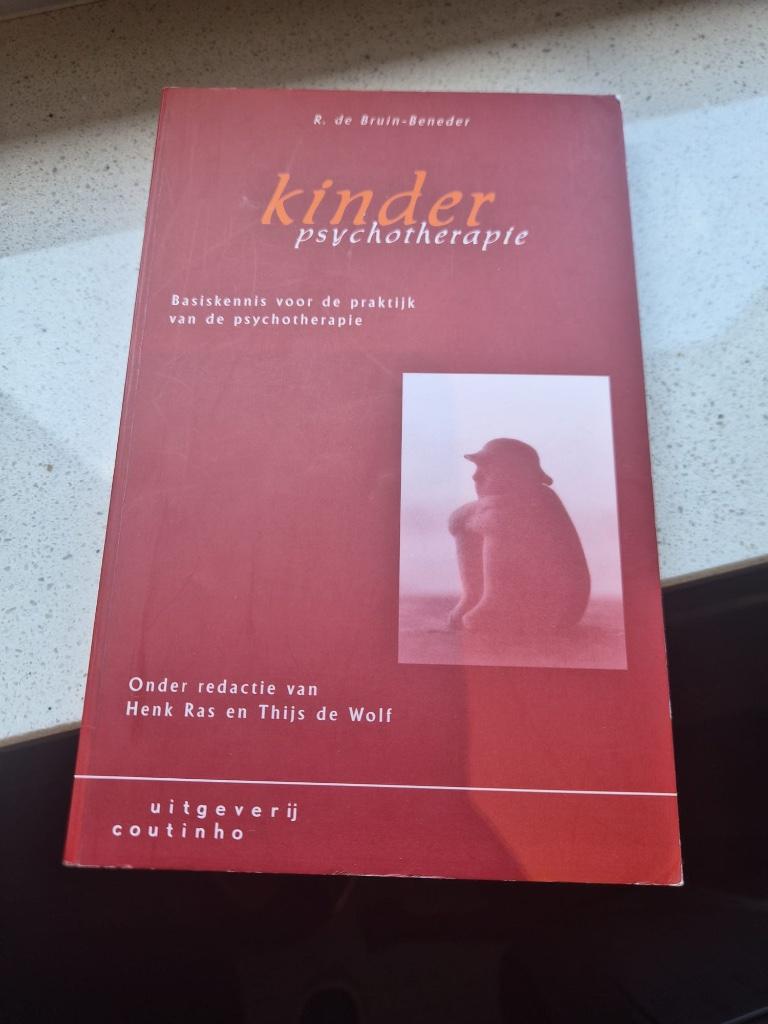 Kinderpsychotherapie / Basiskennis voor de praktijk van de, Boeken, Studieboeken en Cursussen, Ophalen of Verzenden, Beta, Zo goed als nieuw