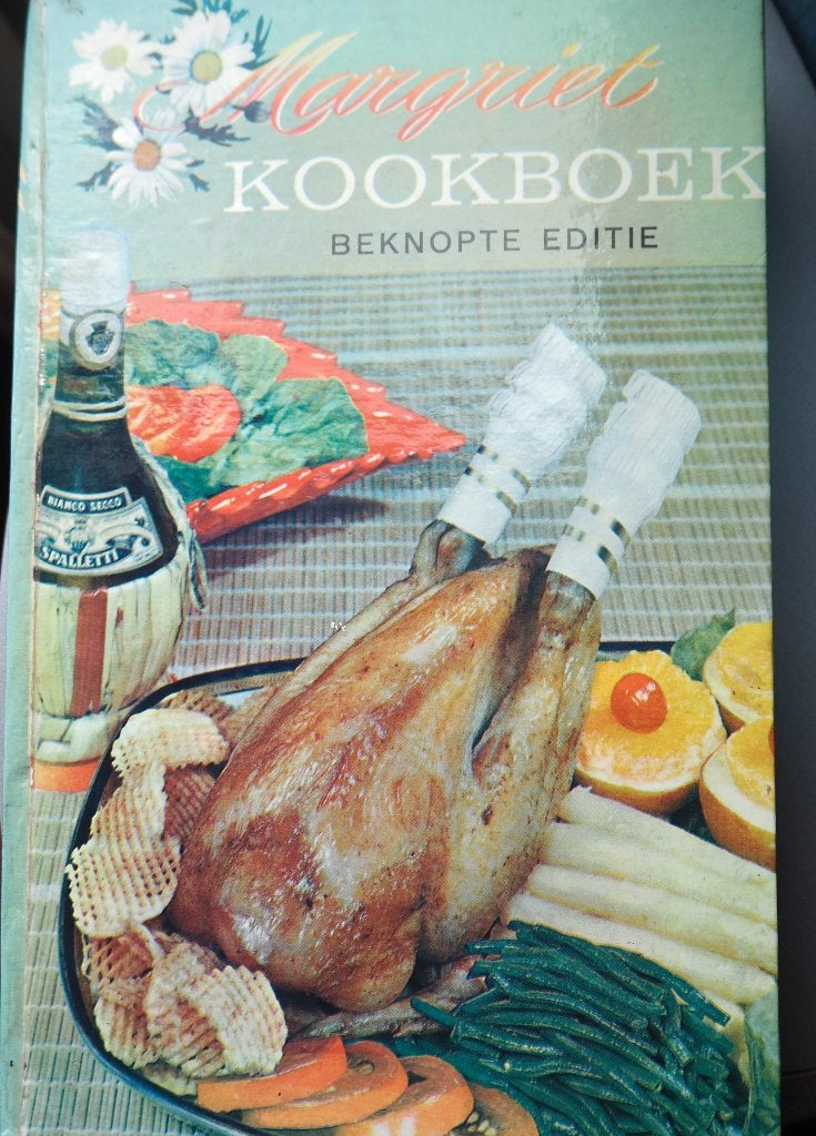 Margriet Kookboek beknopte editie door Marianne, Boeken, Gelezen, Verzenden, Marianne’ (pseudoniem voor C. Voorhuis-Wasser), Tapas, Hapjes en Dim Sum